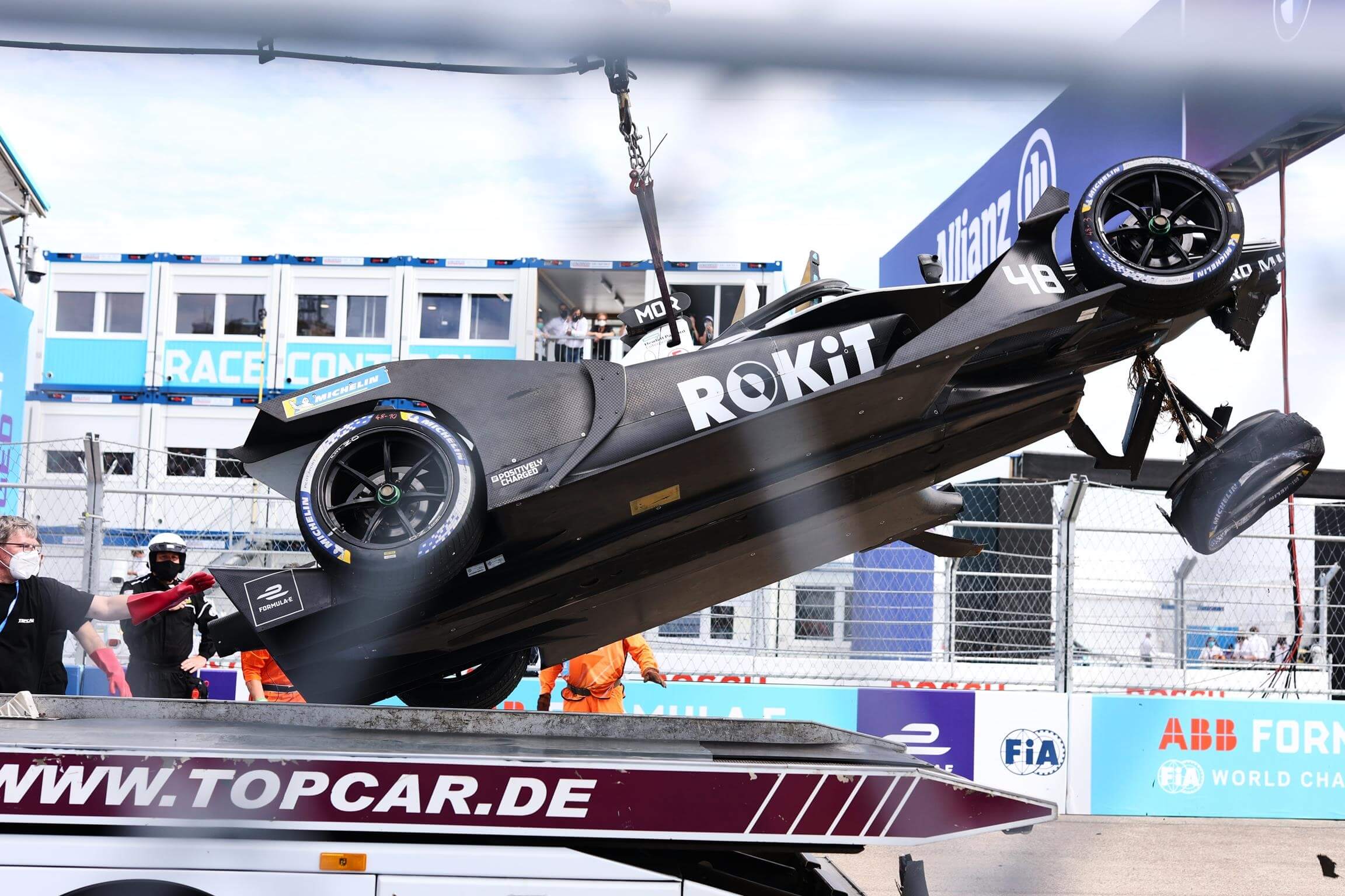 Topcar-Edoardo-Mortara-Accident-Berlin-Season-Finale