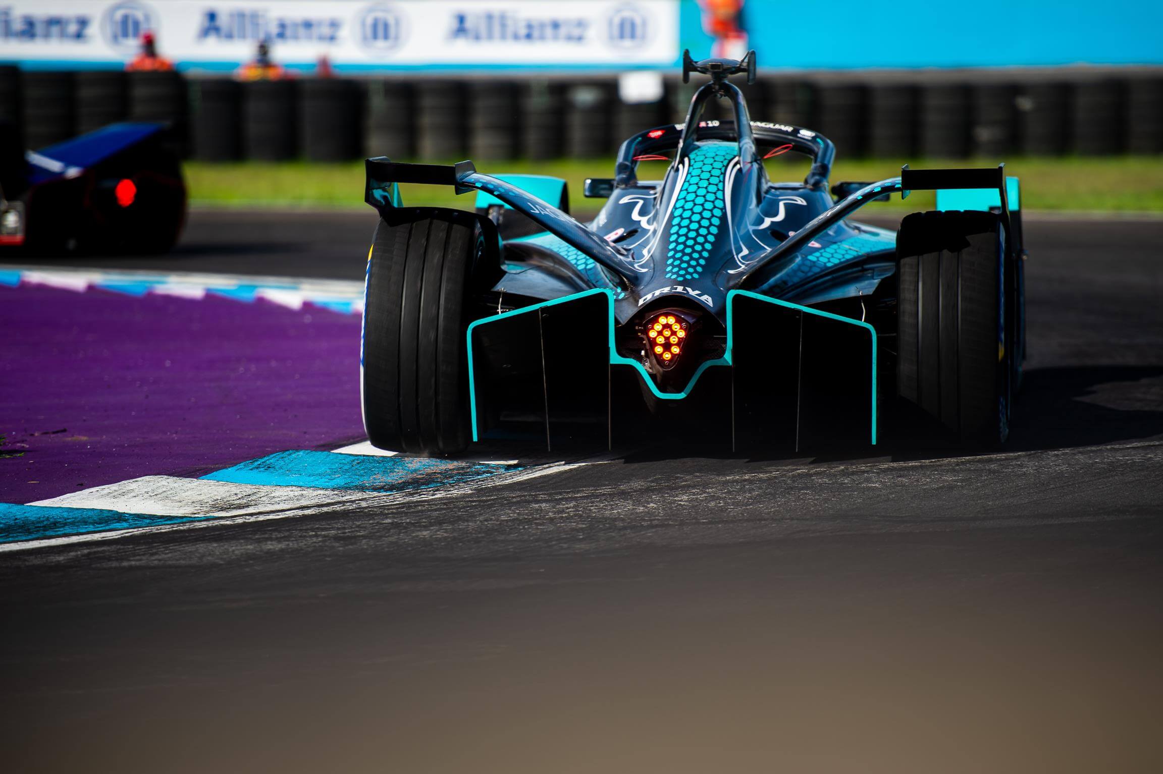 Jaguar-Formula-E-Car-from-behind-in-Puebla