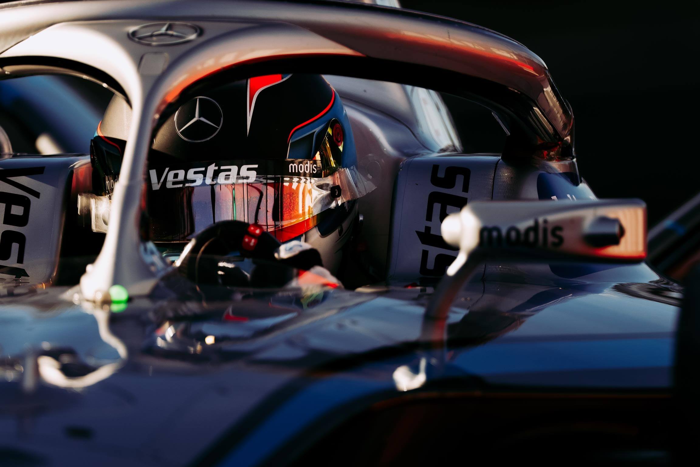 Mercedes-EQ-Formula-E-Helmet-Shot-de-Vries