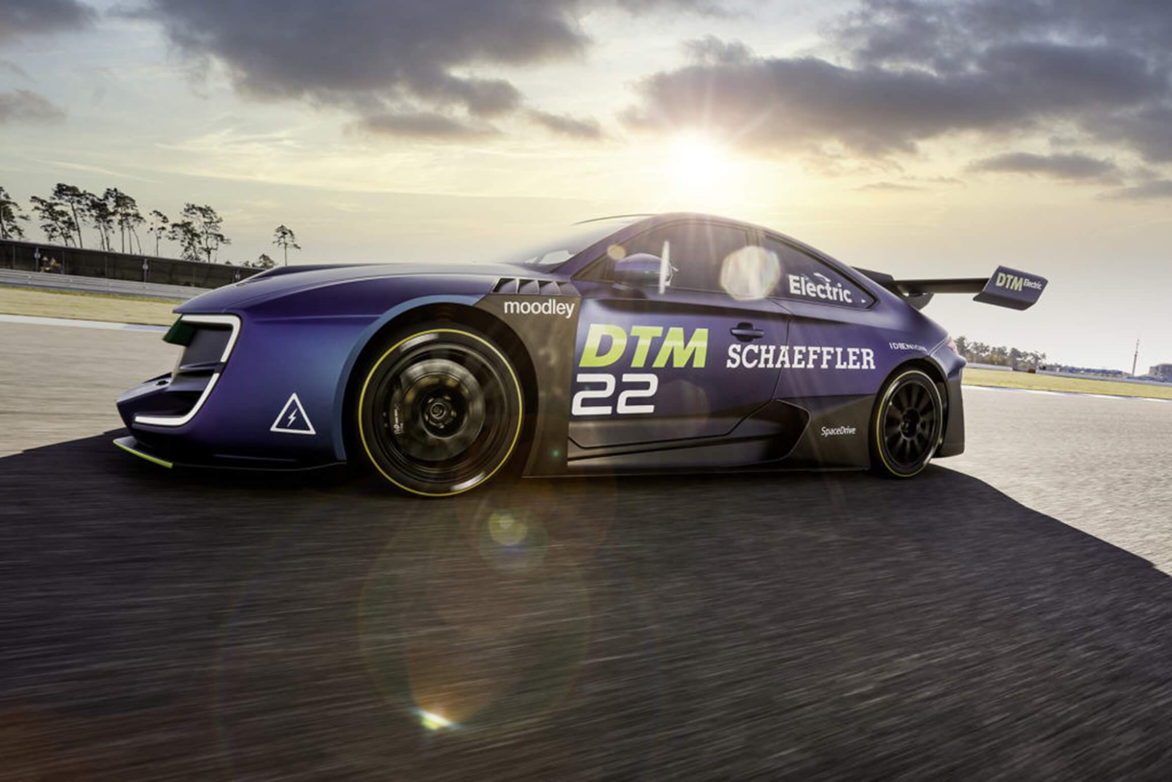 Schaeffler-DTM-Moodley-Electric-Showcar
