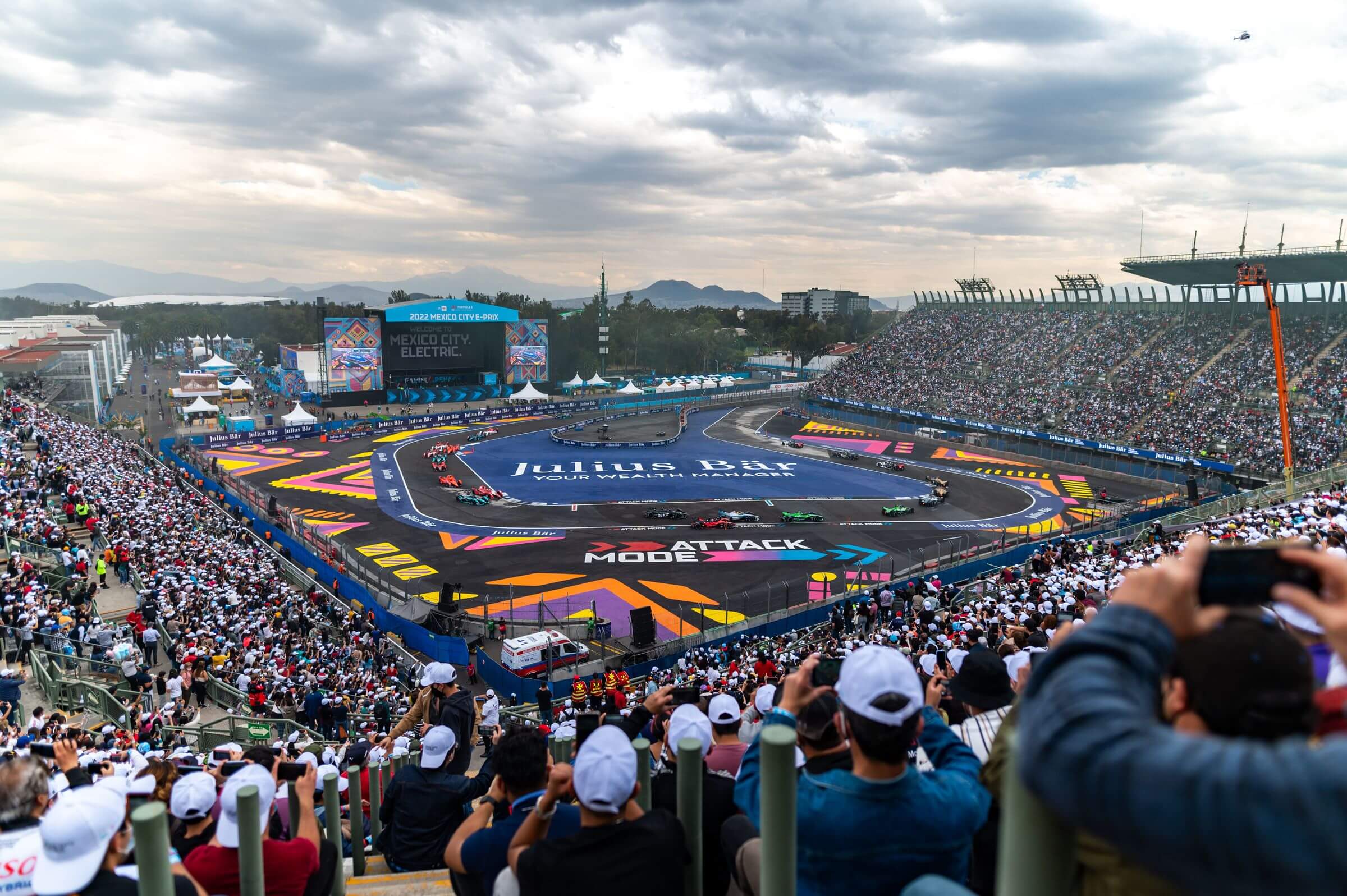 Formula-E-Race-Mexico-Fans-Stadium-Foro-Sol-2022