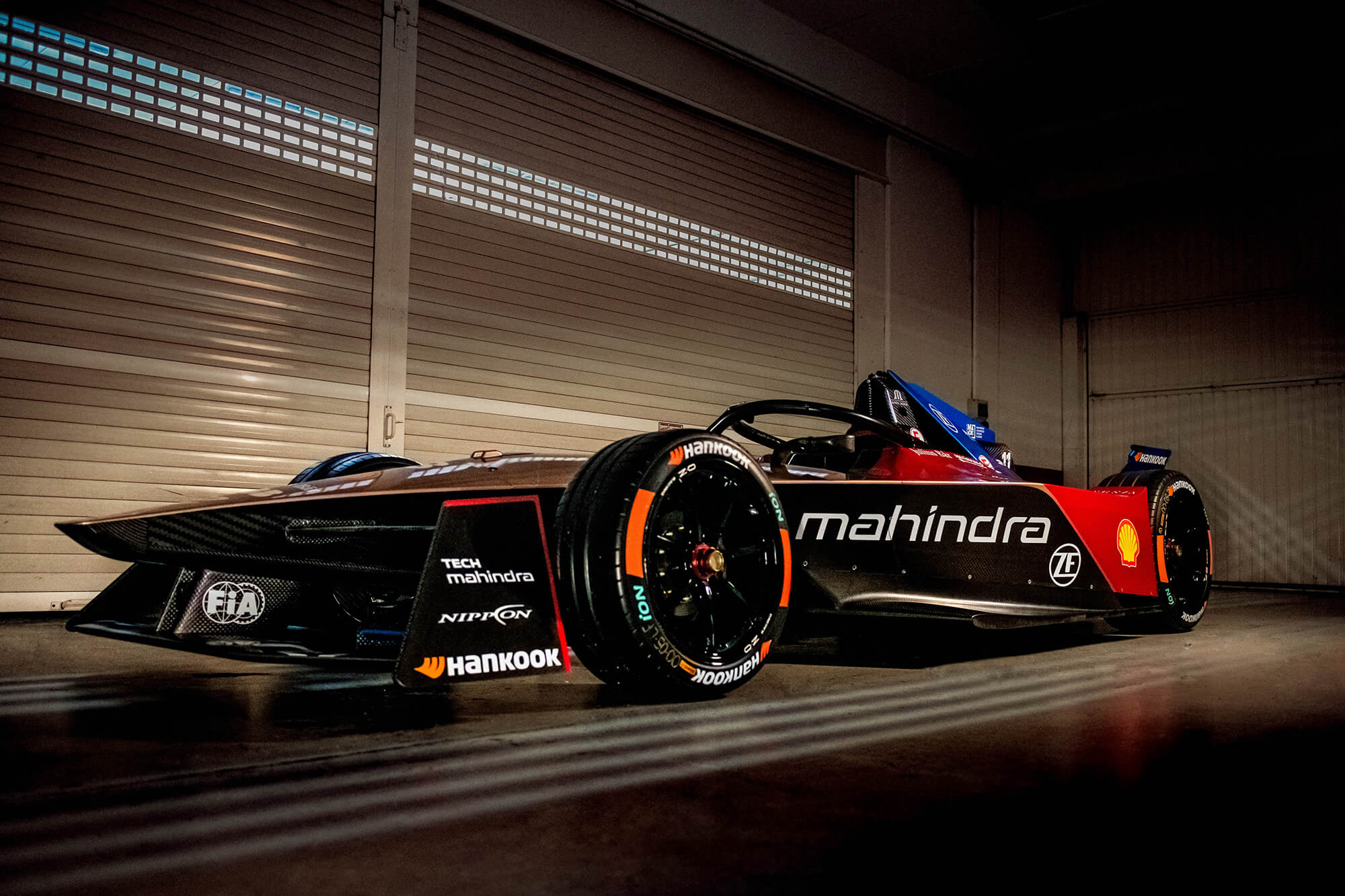 Mahindra Racing stellt als letztes Team Auto-Lackierung für Formel-E-Saison 2023 vor