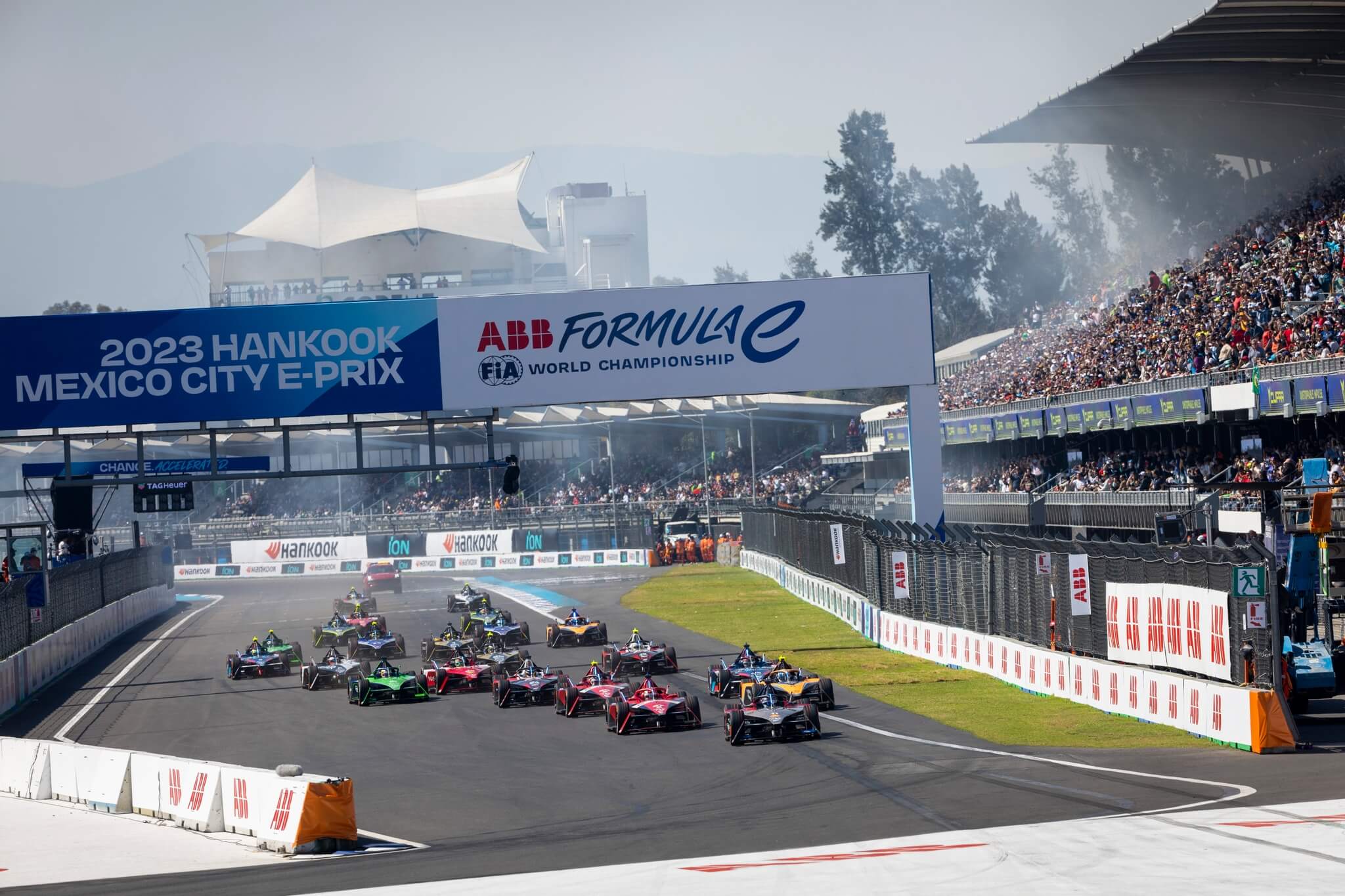 Race-Start-Formula-E-Mexico-City-2023