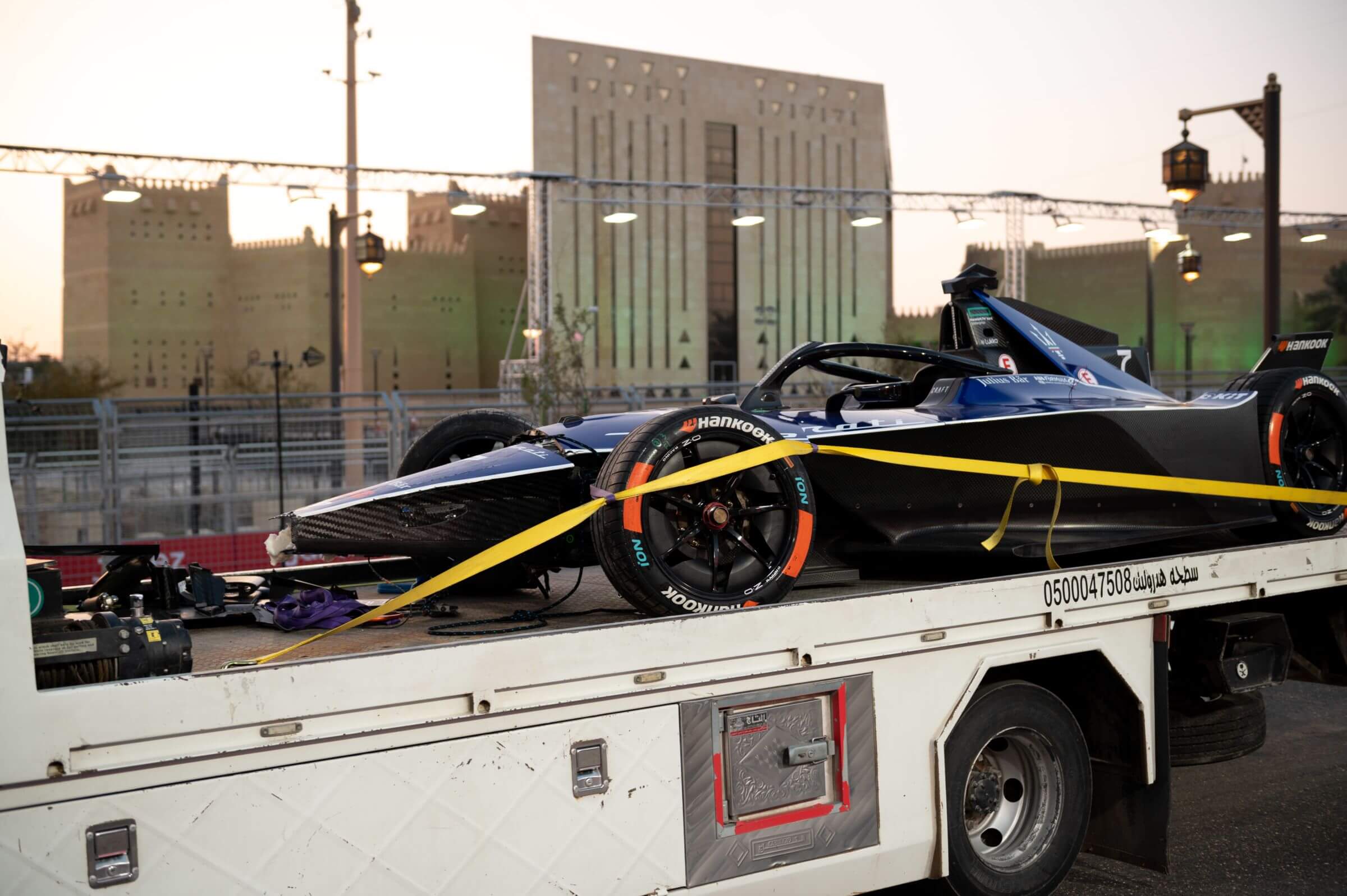 Max-Günther-Crash-Car-Formula-E-Diriyah