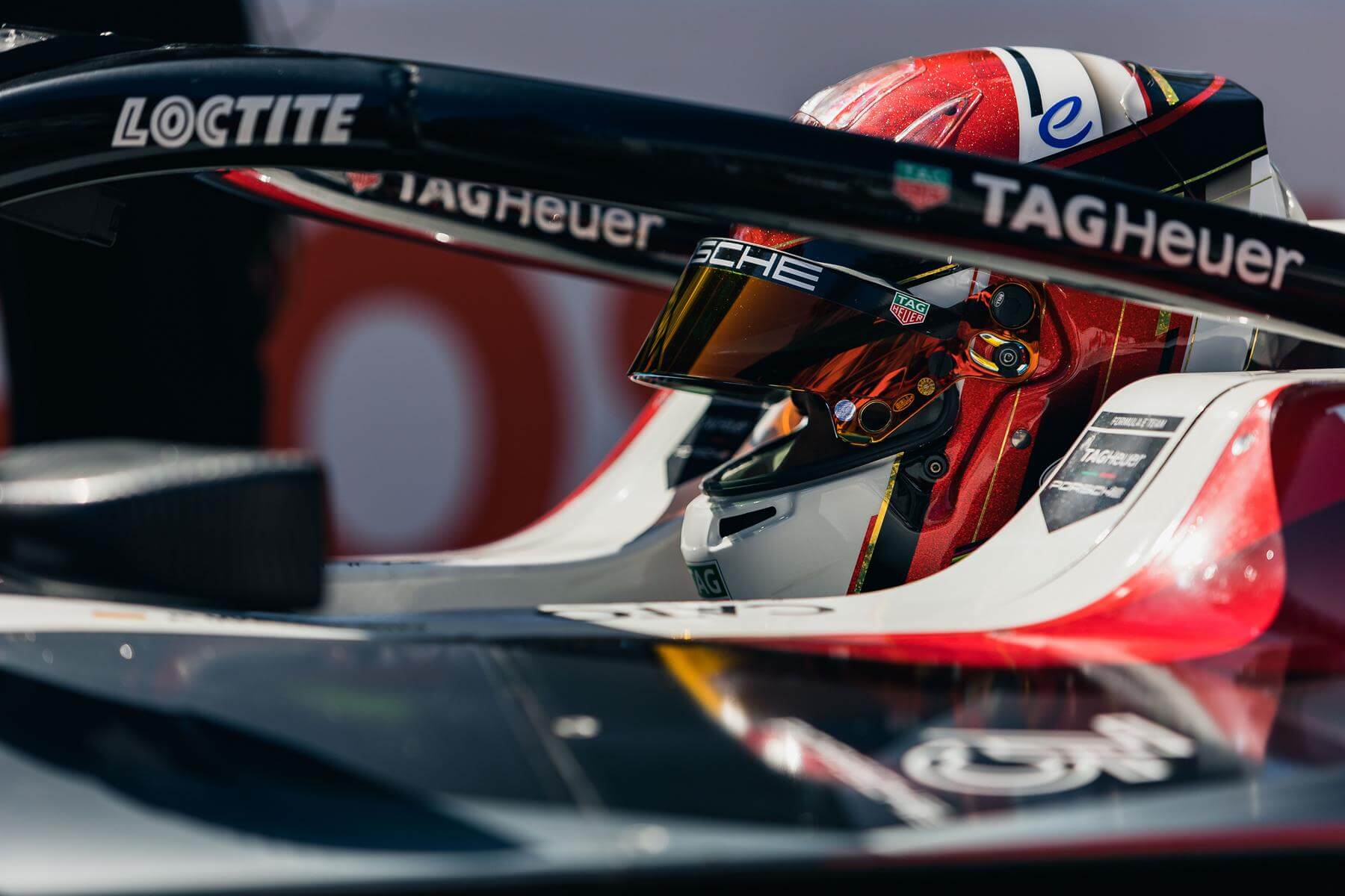 Pascal-Wehrlein-Cockpit-Helmet-Porsche-2023