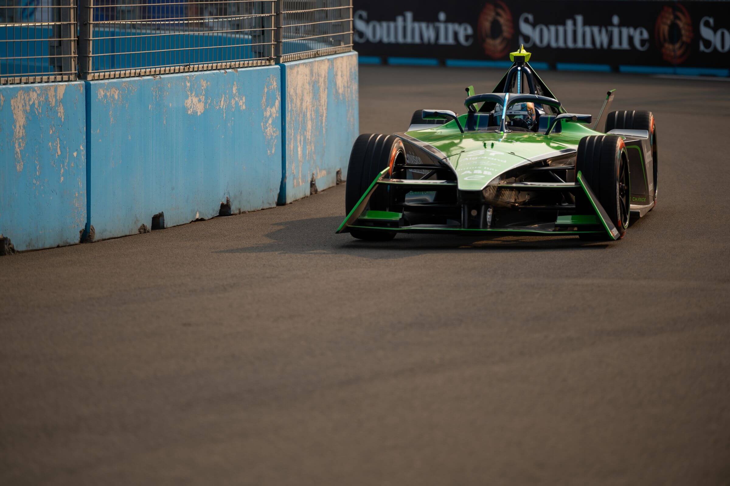 Nick-Cassidy-Formula-E-Jakarta