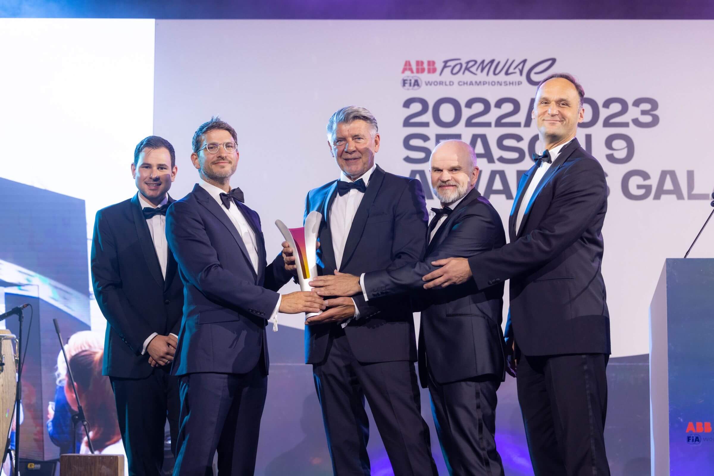 Hankook_wins_award_for_the_best_fan_experience_in_Formula_E