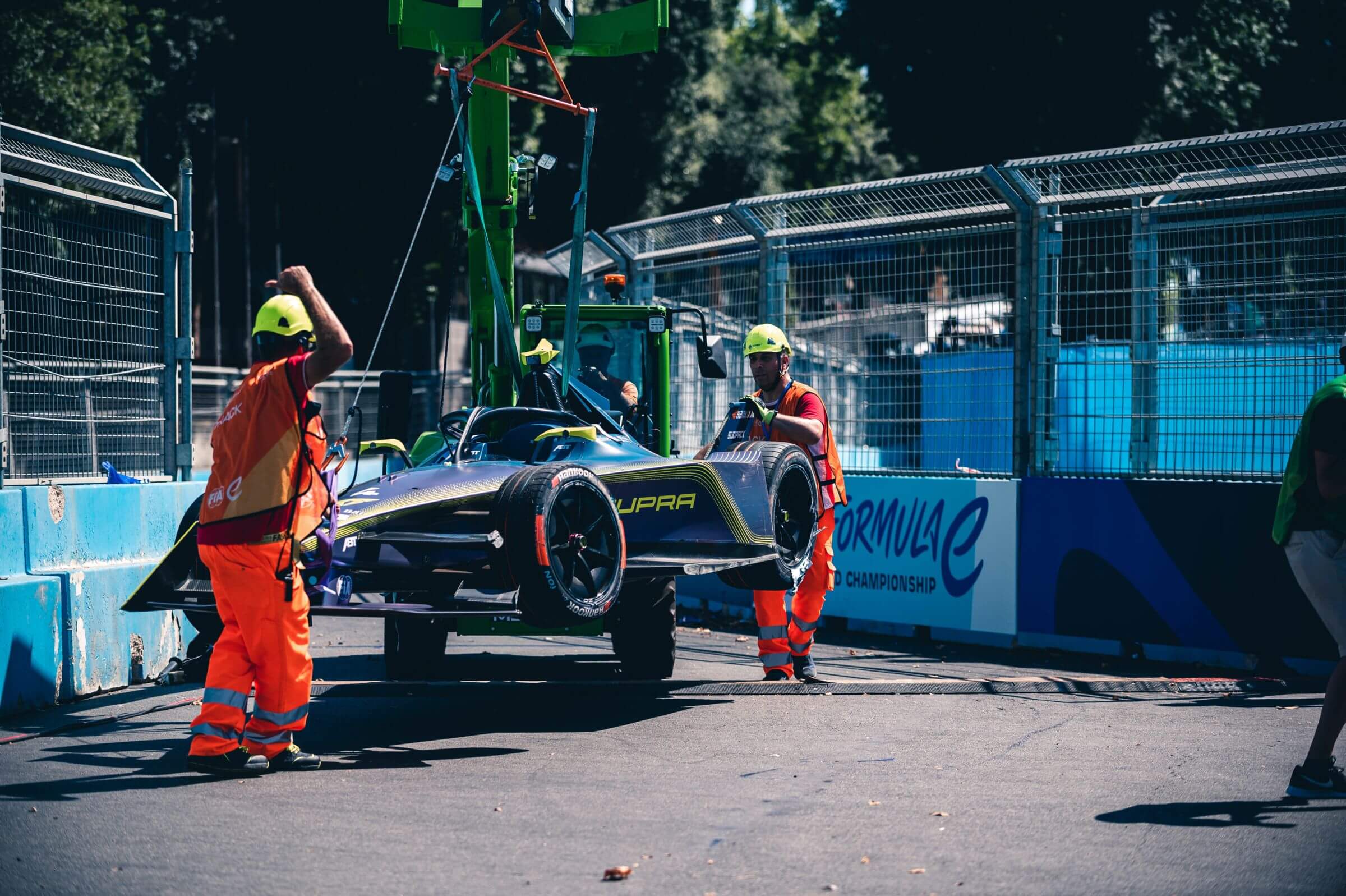 ABT-Cupra-Robin-Frijns-Massencrash-Rom