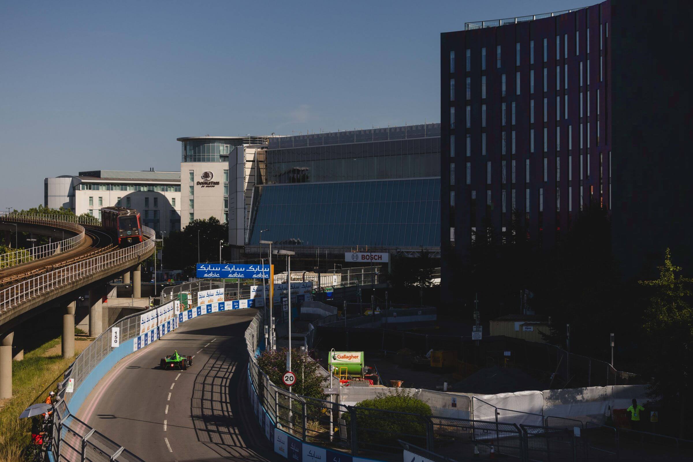 Frijns-London-ExCeL-Scenery-Formula-E