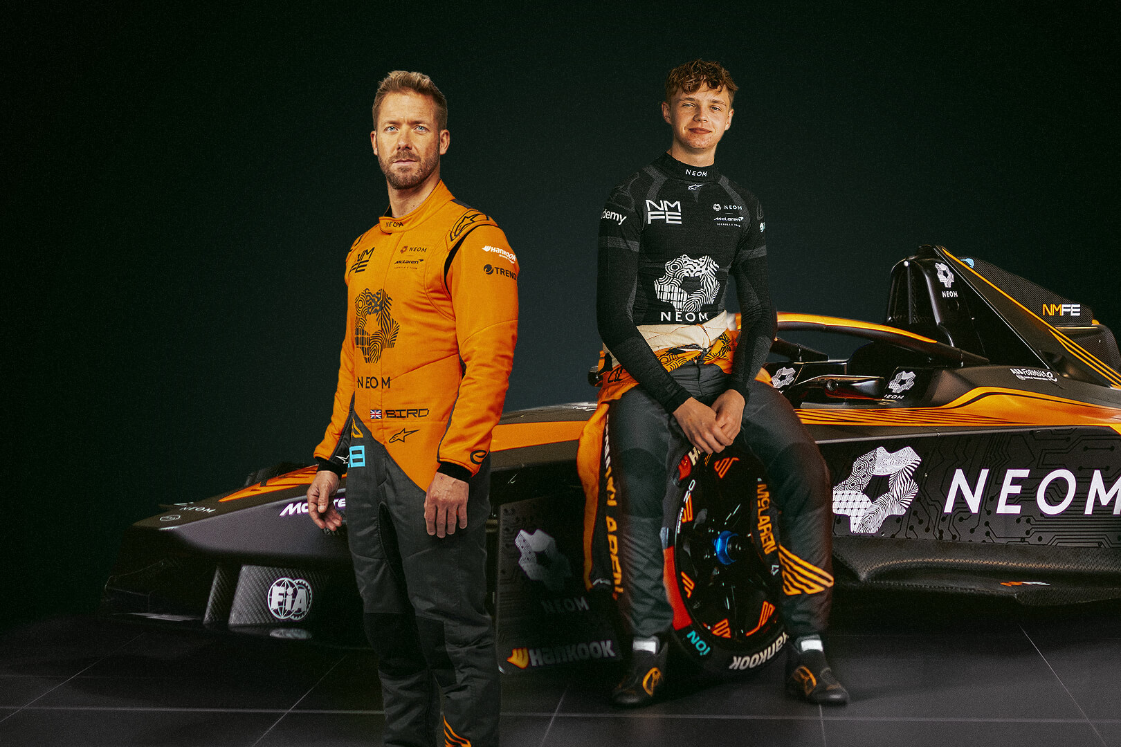 Sam-Bird-Taylor-Barnard-McLaren-Formula-E-Line-up-2025
