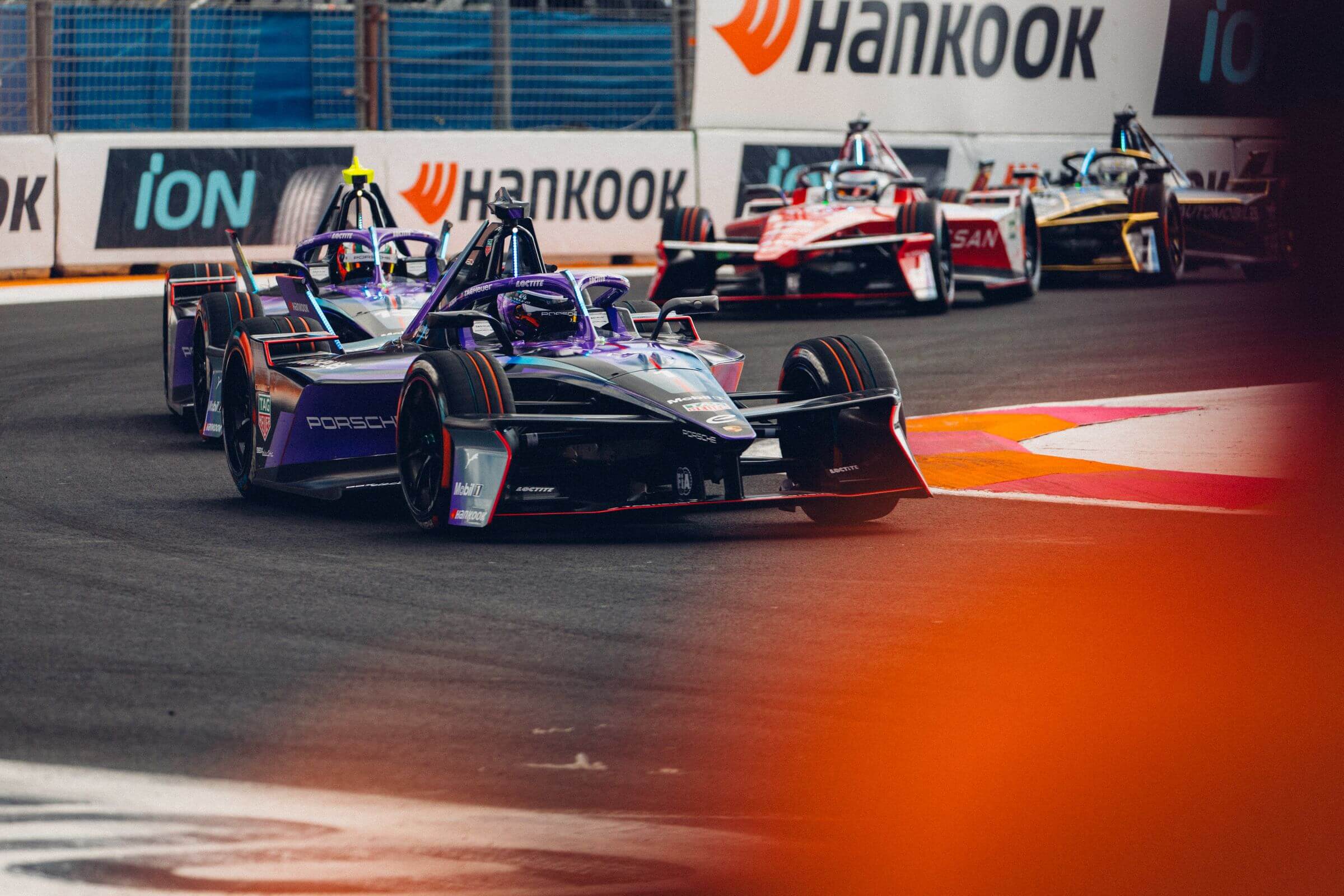 Pascal Wehrlein führ den Mexico City E-Prix 2025 vor seinem Teamkollegen Antonio Felix da Costa an, dahinter liegen Oliver Rowland und Jean-Eric Vergne