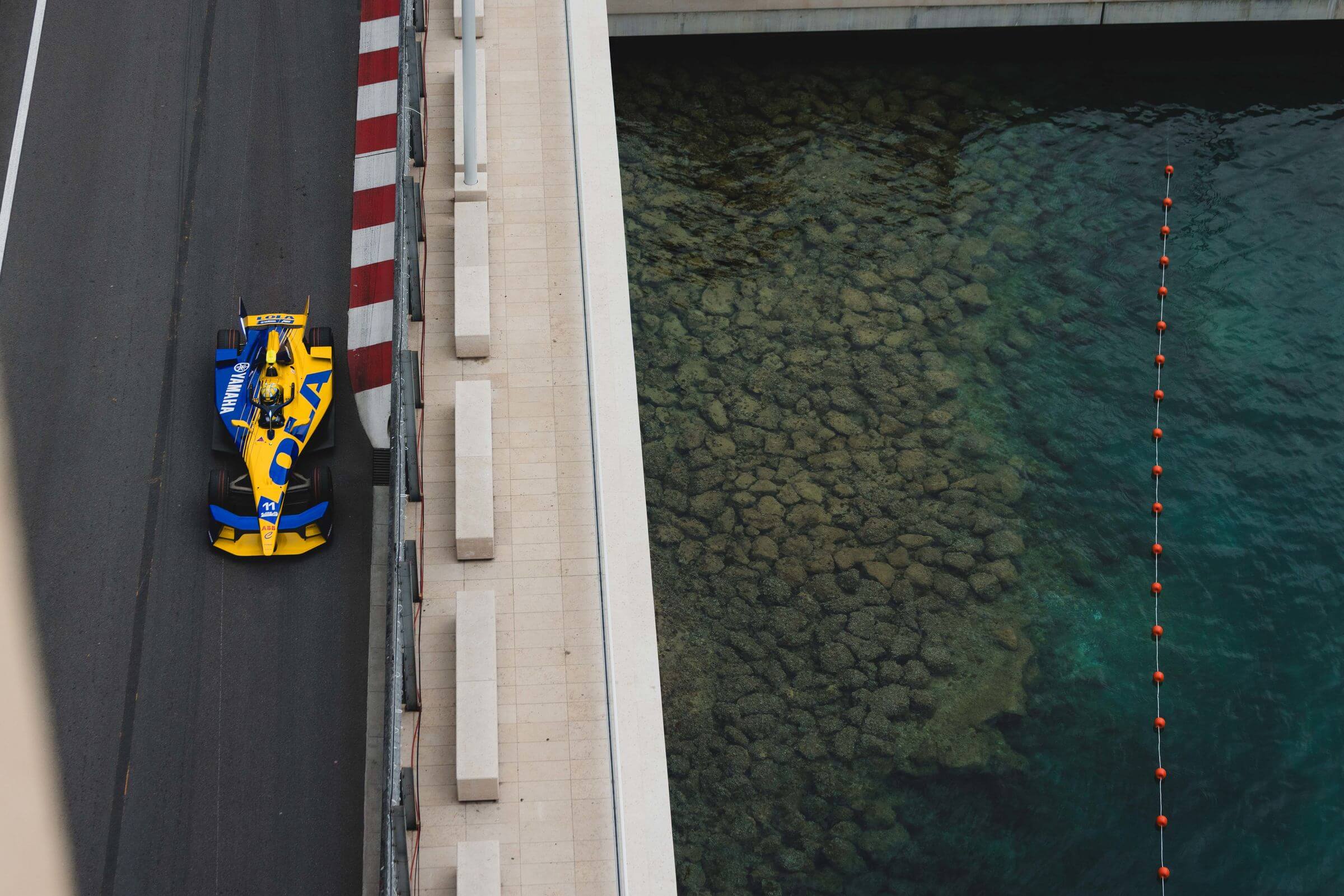 Lucas-di-Grassi-Lola-from-above-Monaco-Harbour