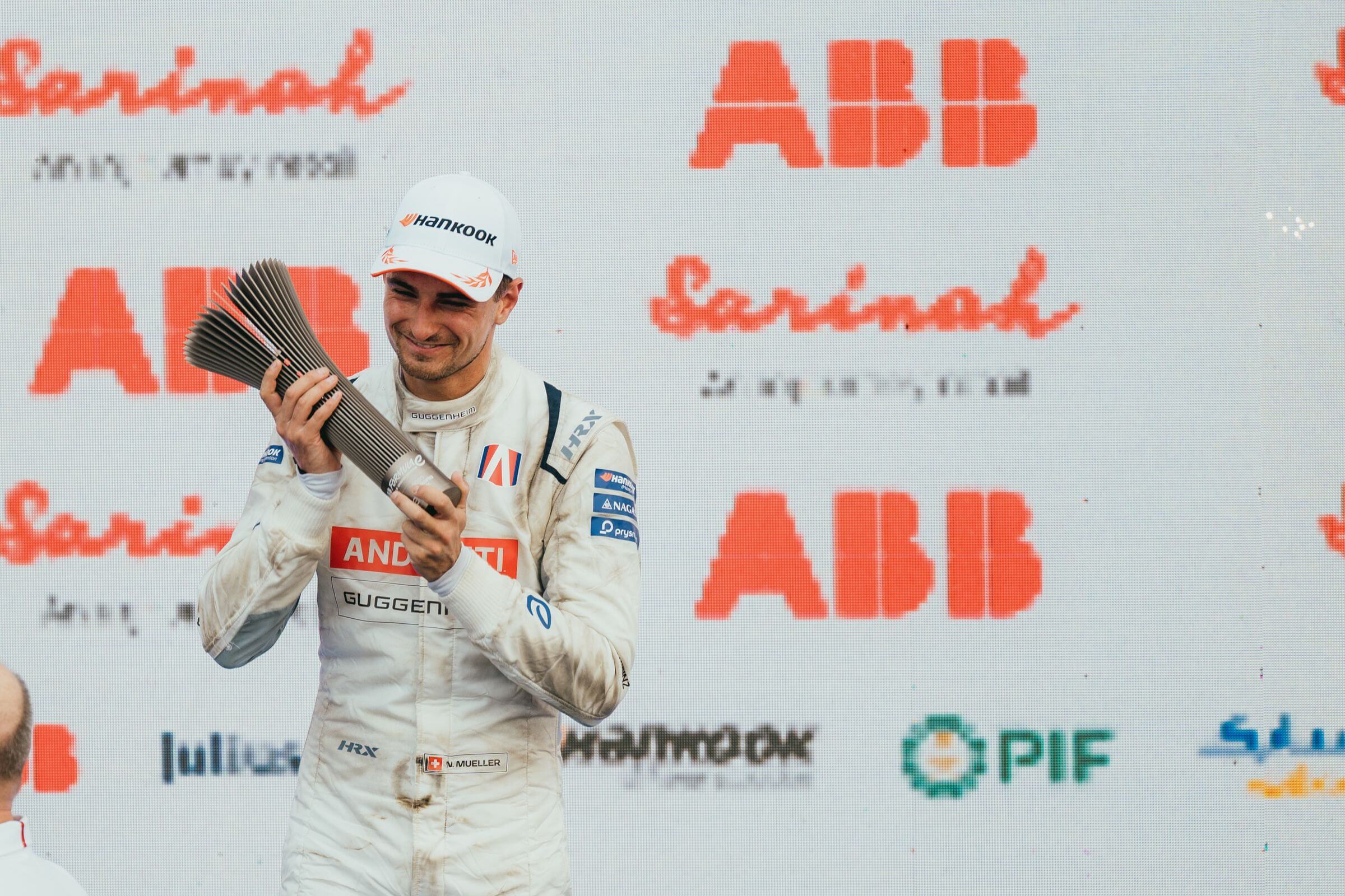 Nico-Müller-Podium-Formula-E-Jakarta