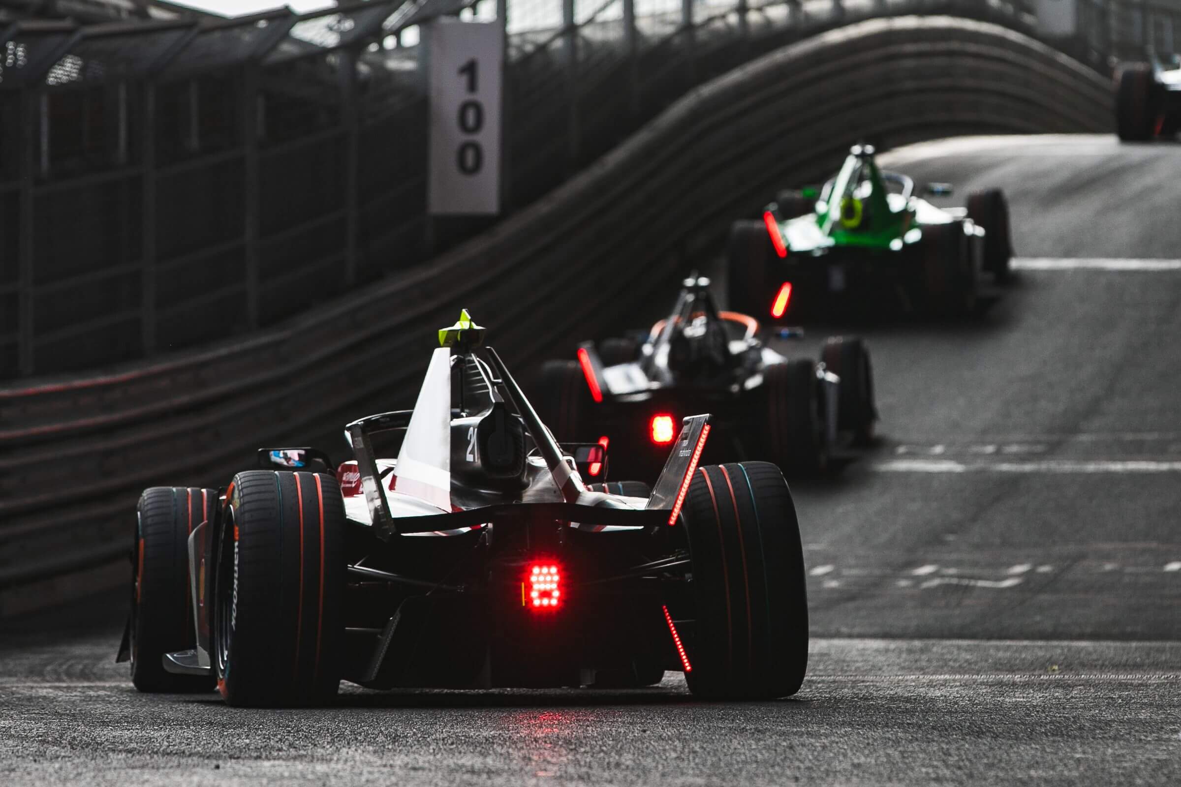 Nyck-de-Vries-Mahindra-London-FP2
