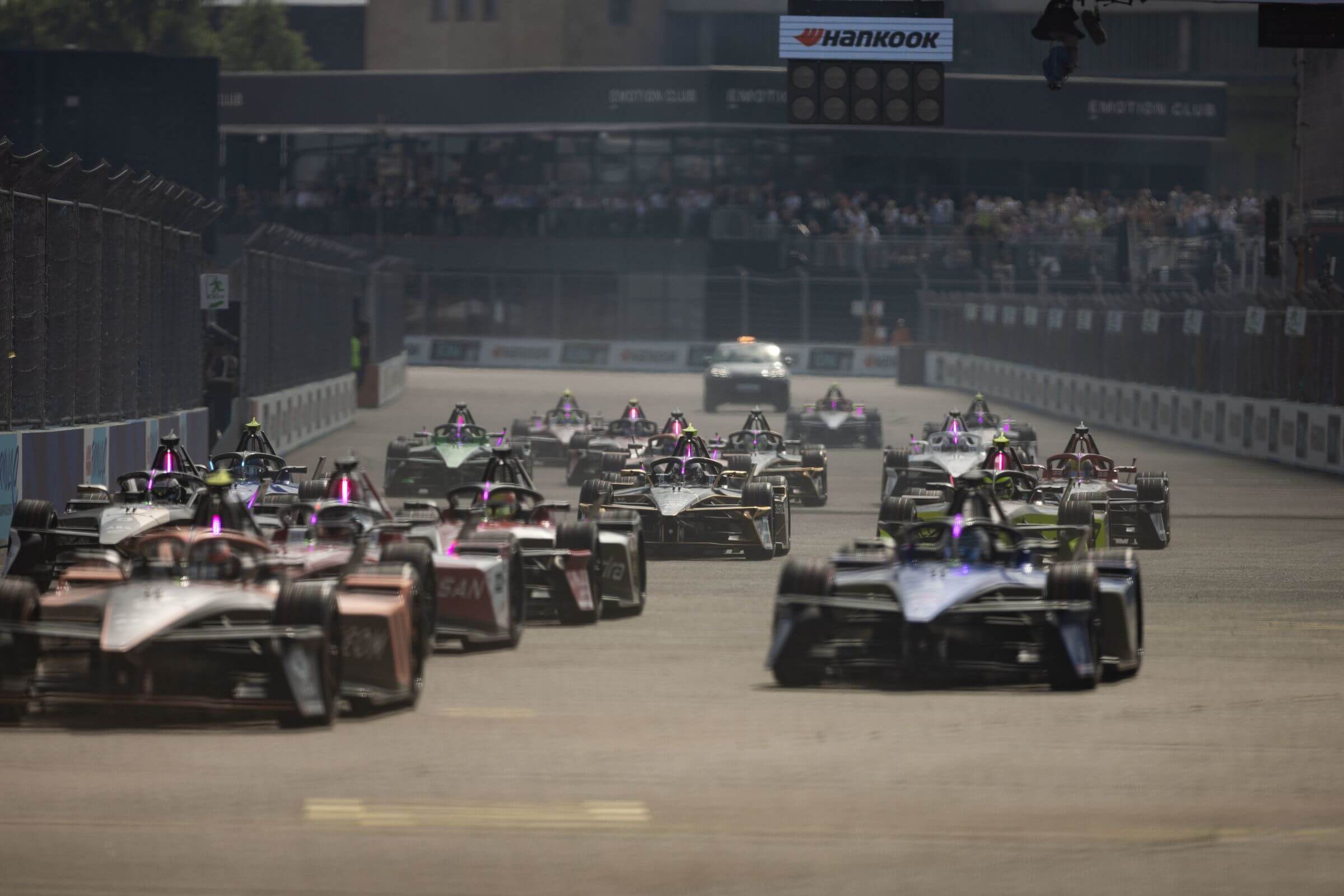 2025-Berlin-E-Prix-Start