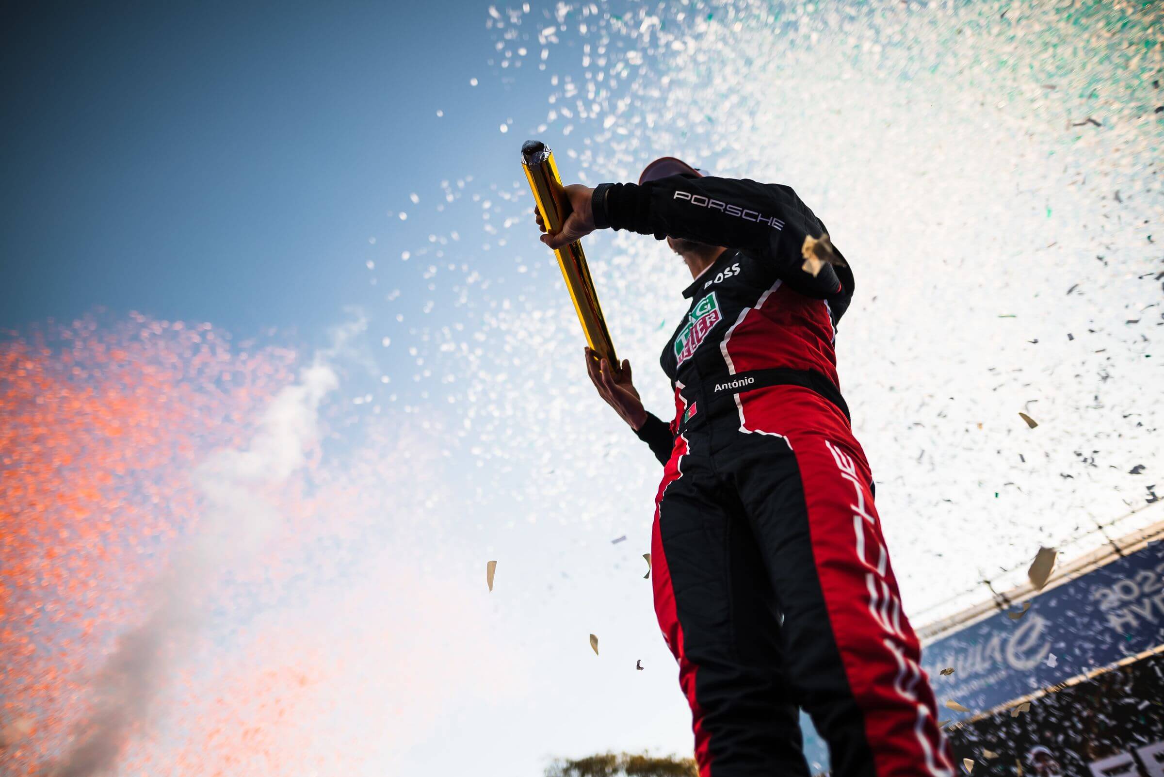 Antonio-Felix-da-Costa-TAG-Heuer-Porsche-2023-Hyderabad-E-Prix-podium