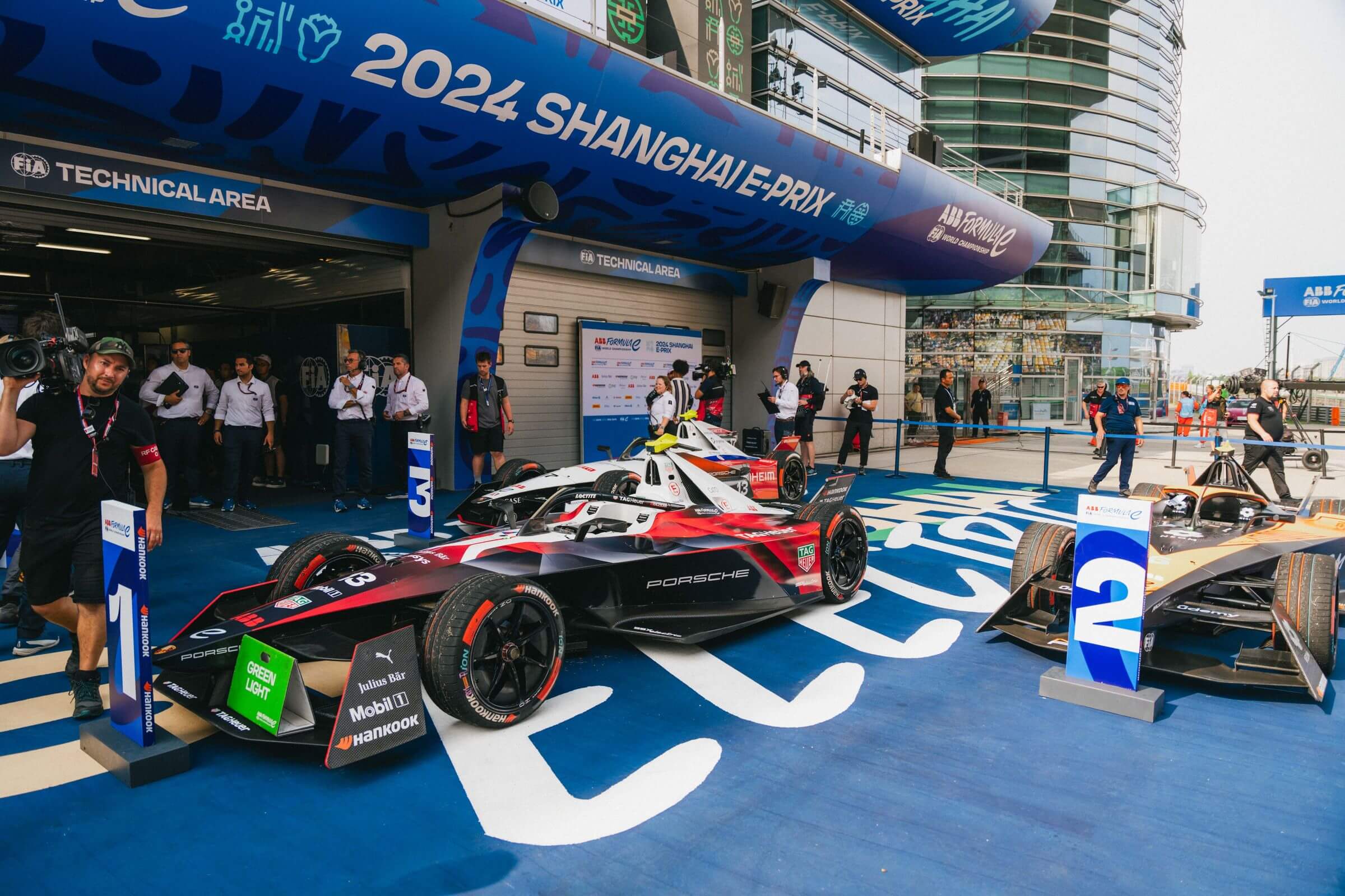 Antonio-Felix-da-Costa-TAG-Heuer-Porsche-2024-Shanghai-E-Prix