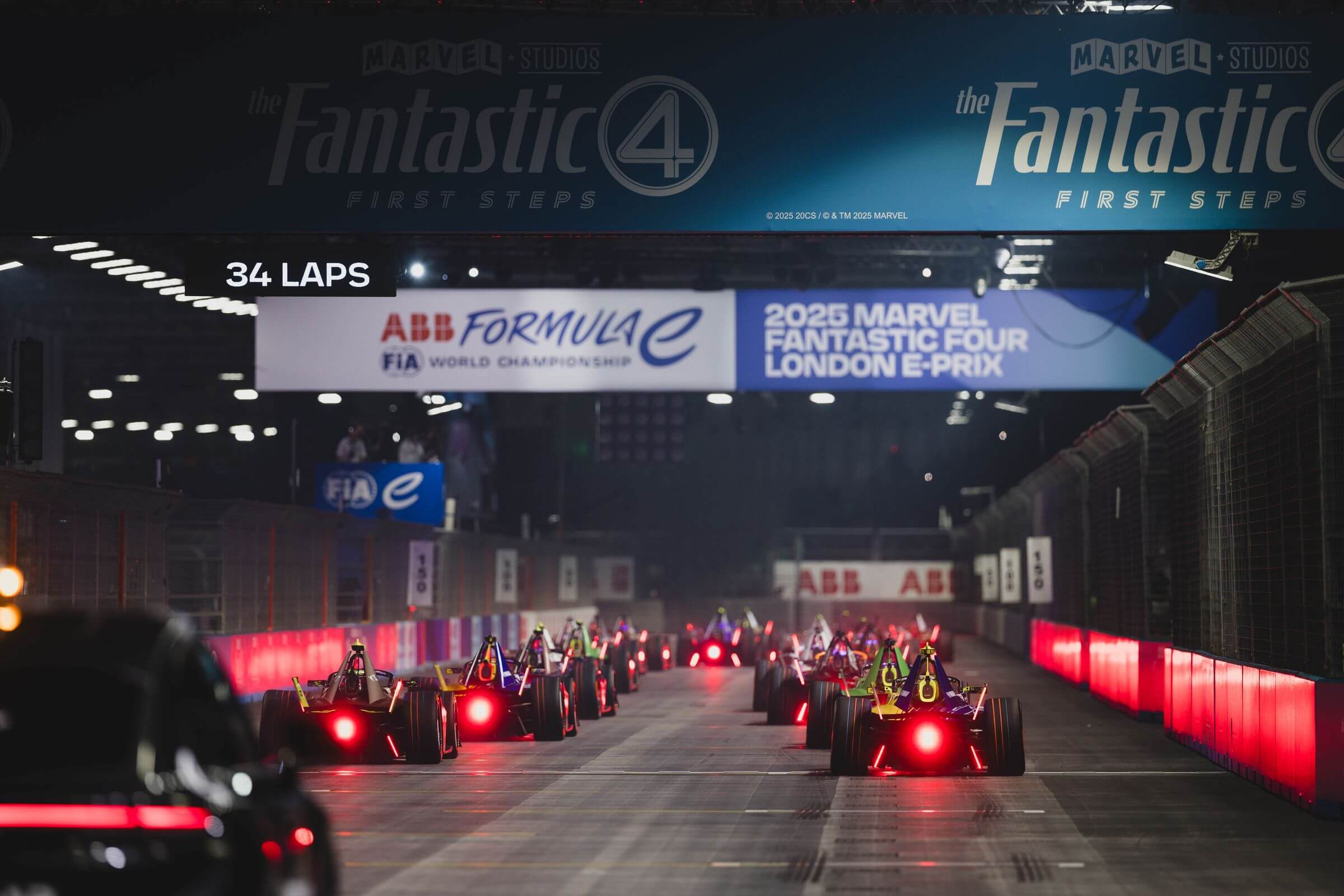 2025-London-E-Prix-Start-from-behing