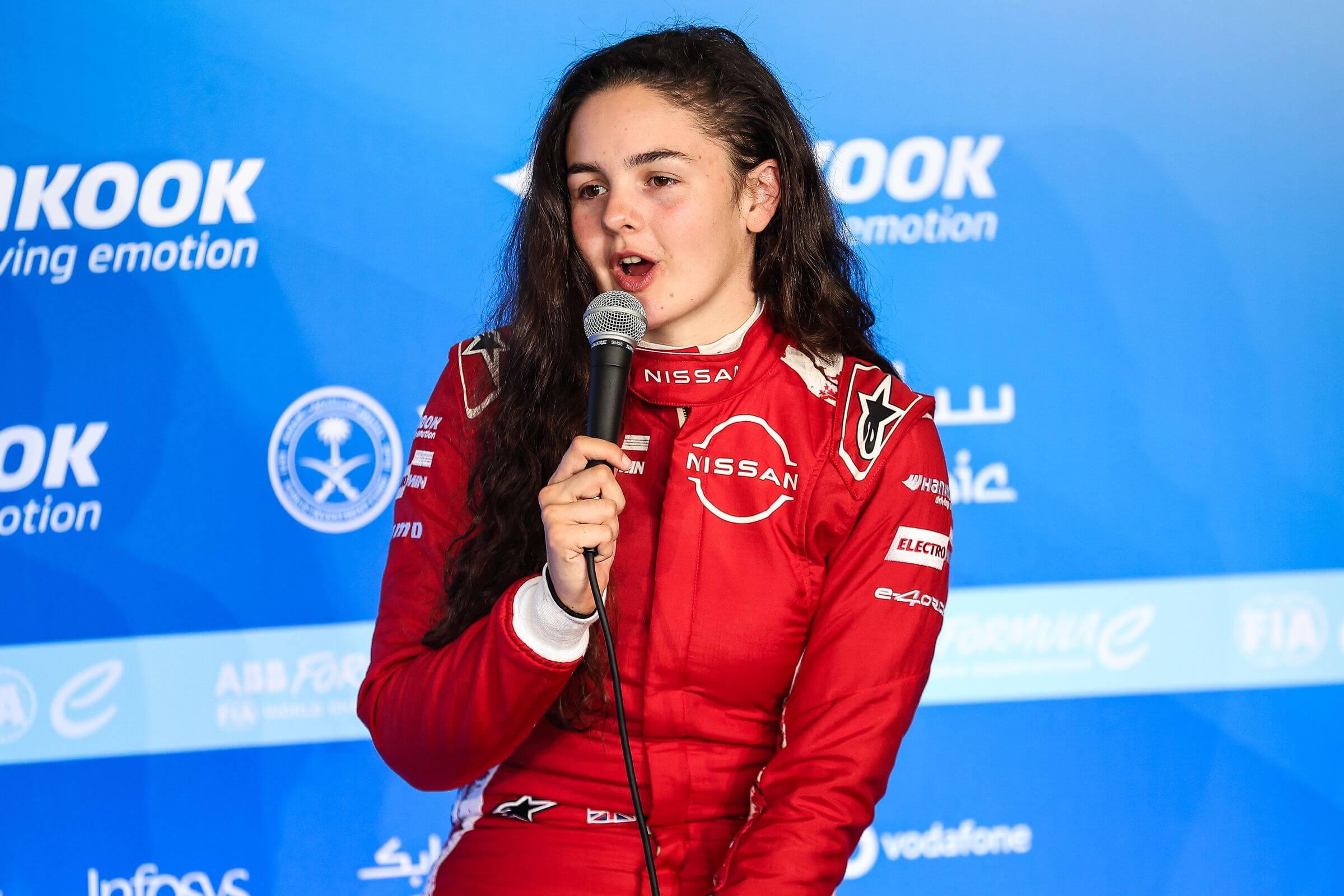 Abbi-Pulling-Nissan-Formula-E-Team-microphone