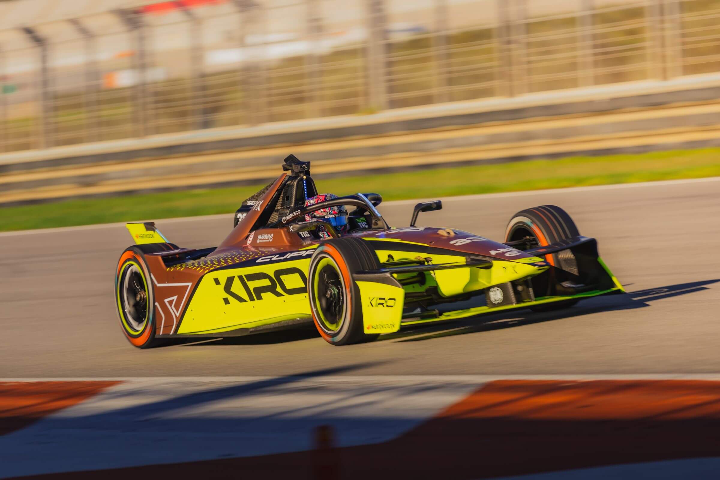 Dan-Ticktum-Cupra-Kiro-2025-Valencia