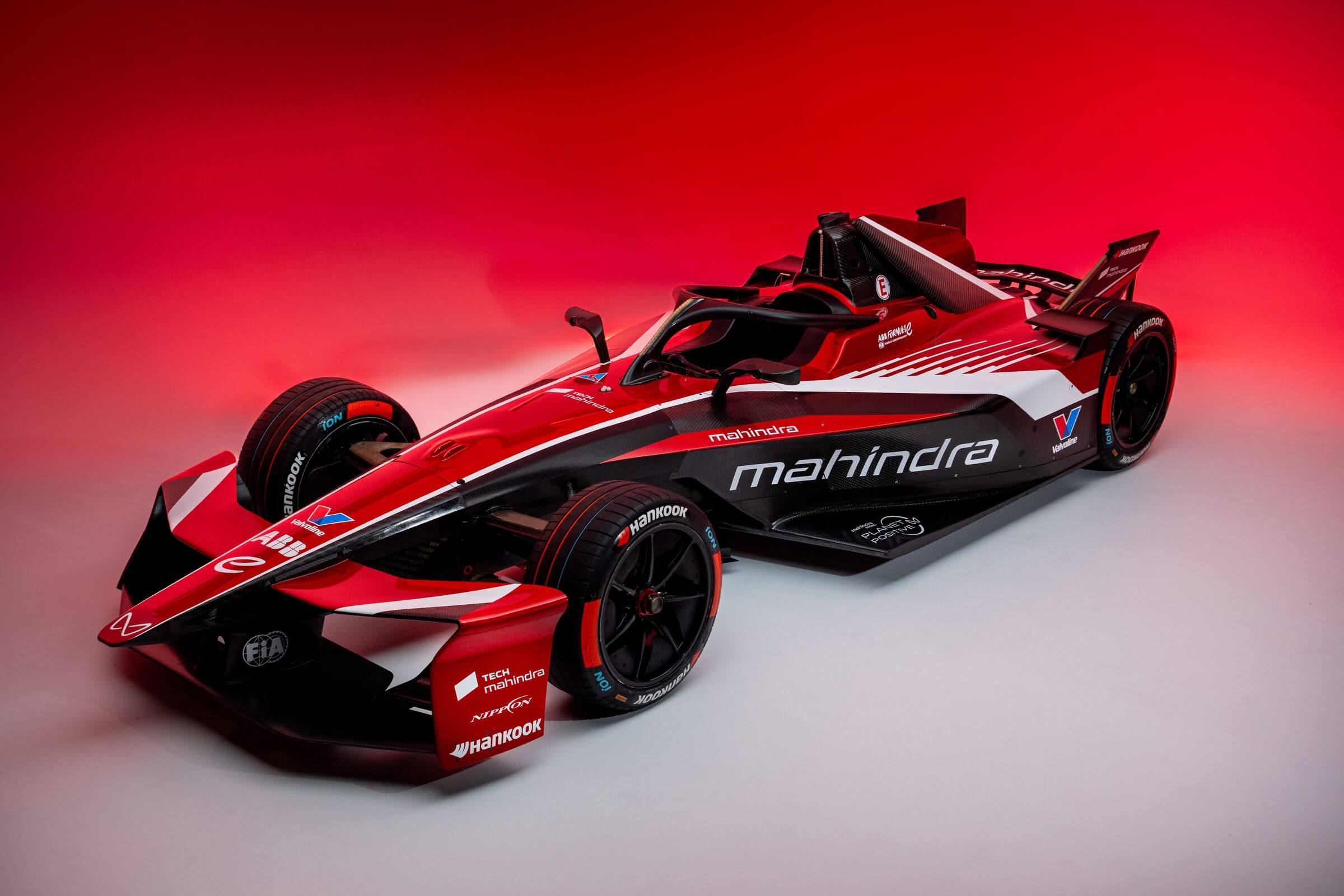 MahindraRacing-S12-LiveryLaunch-2