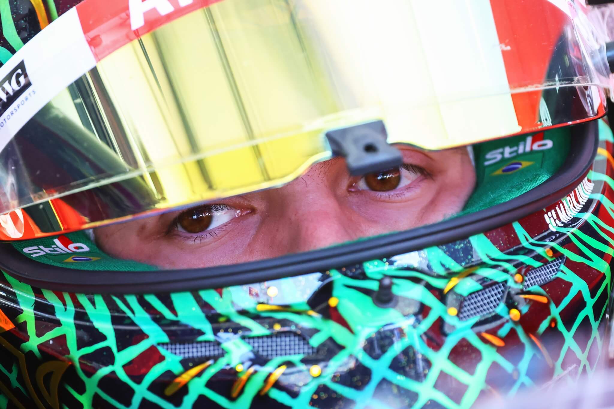 Felipe-Drugovich-Andretti-helmet-visor-open