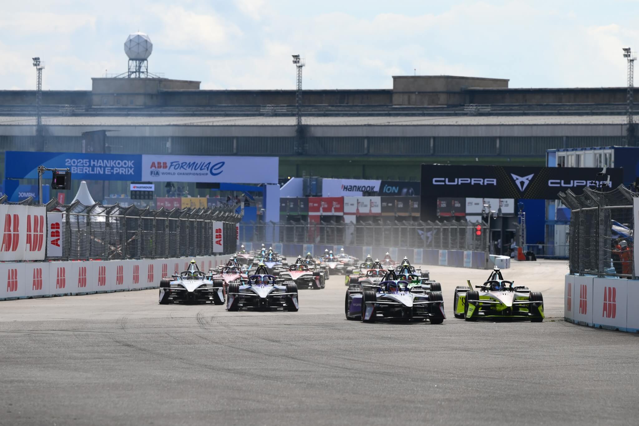 2025-Berlin-E-Prix-Sunday-race-start