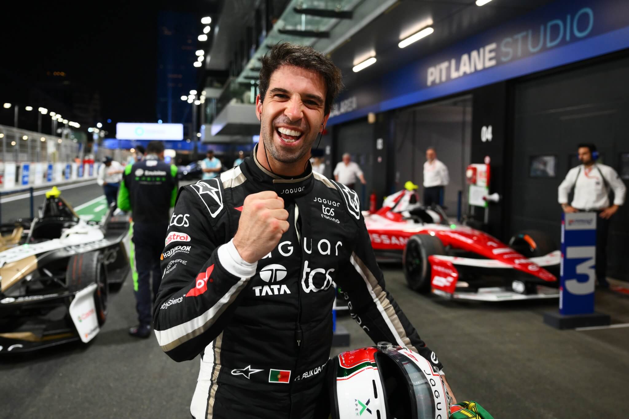 Antonio-Felix-da-Costa-Jaguar-TCS-Racing-2025-Jeddah-E-Prix-victory