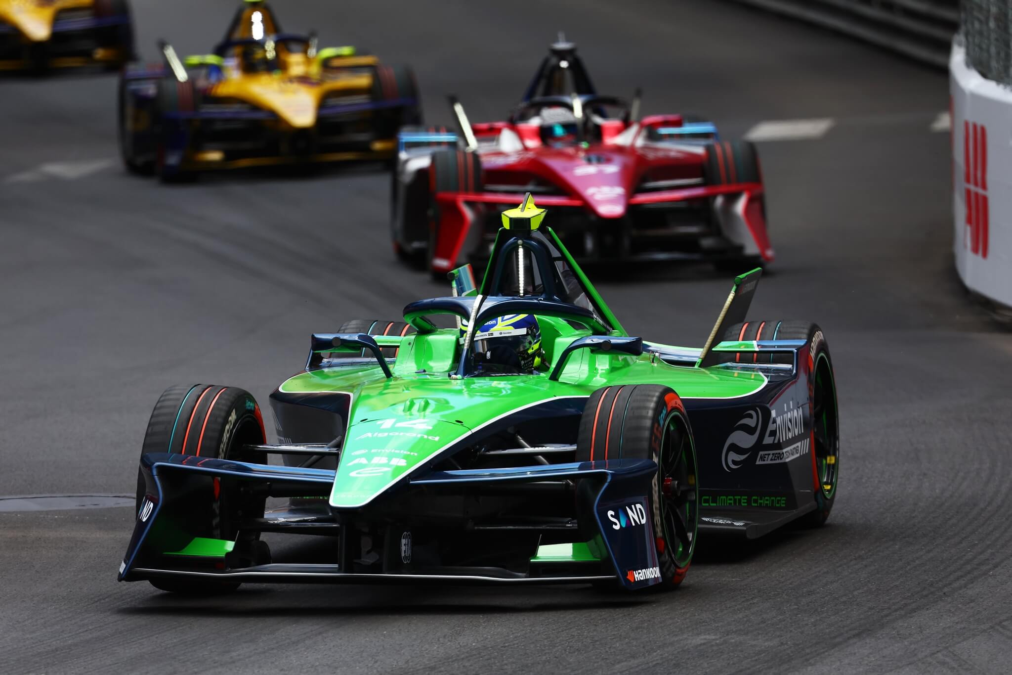 2026-Monaco-E-Prix-multi-cars-racing