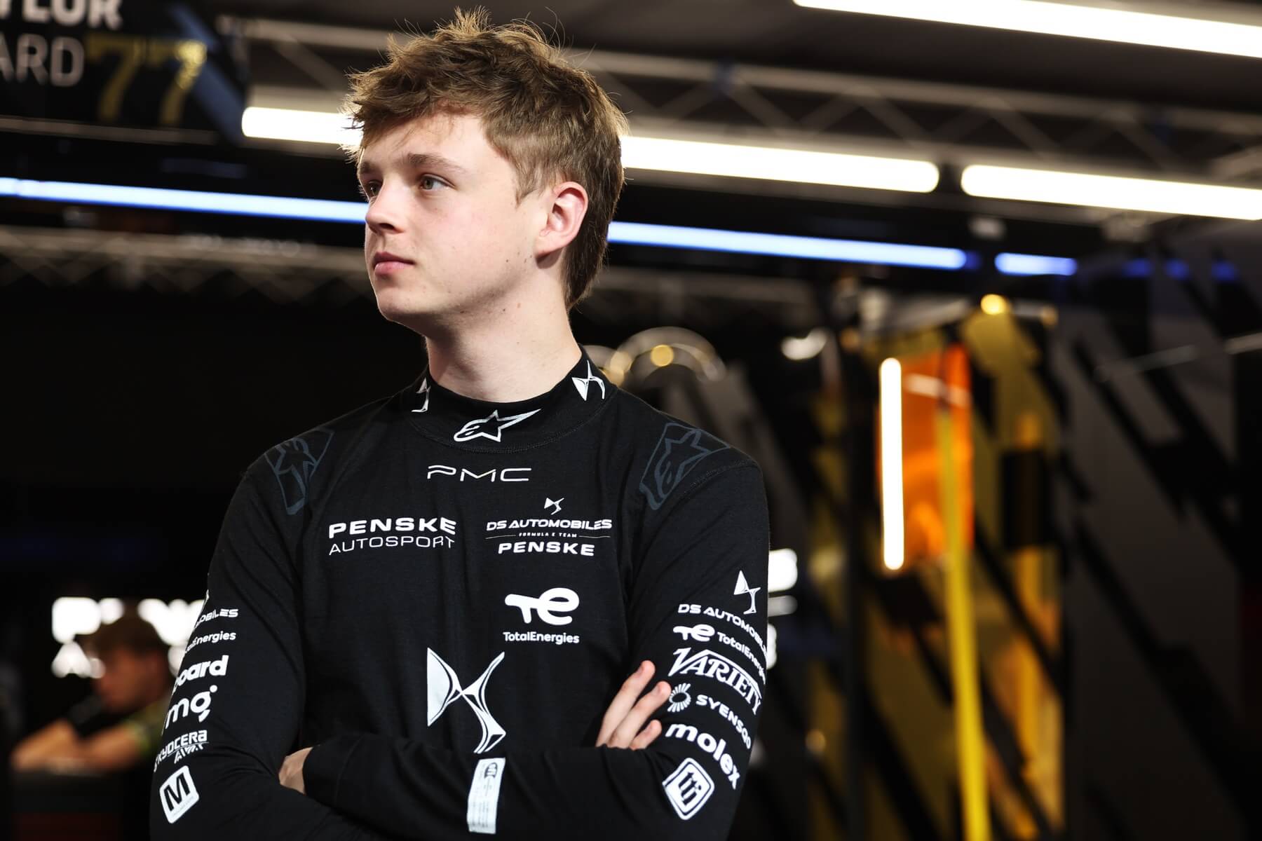 Taylor-Barnard-DS-Penske-2026-London-E-Prix-in-front-of-the-garage