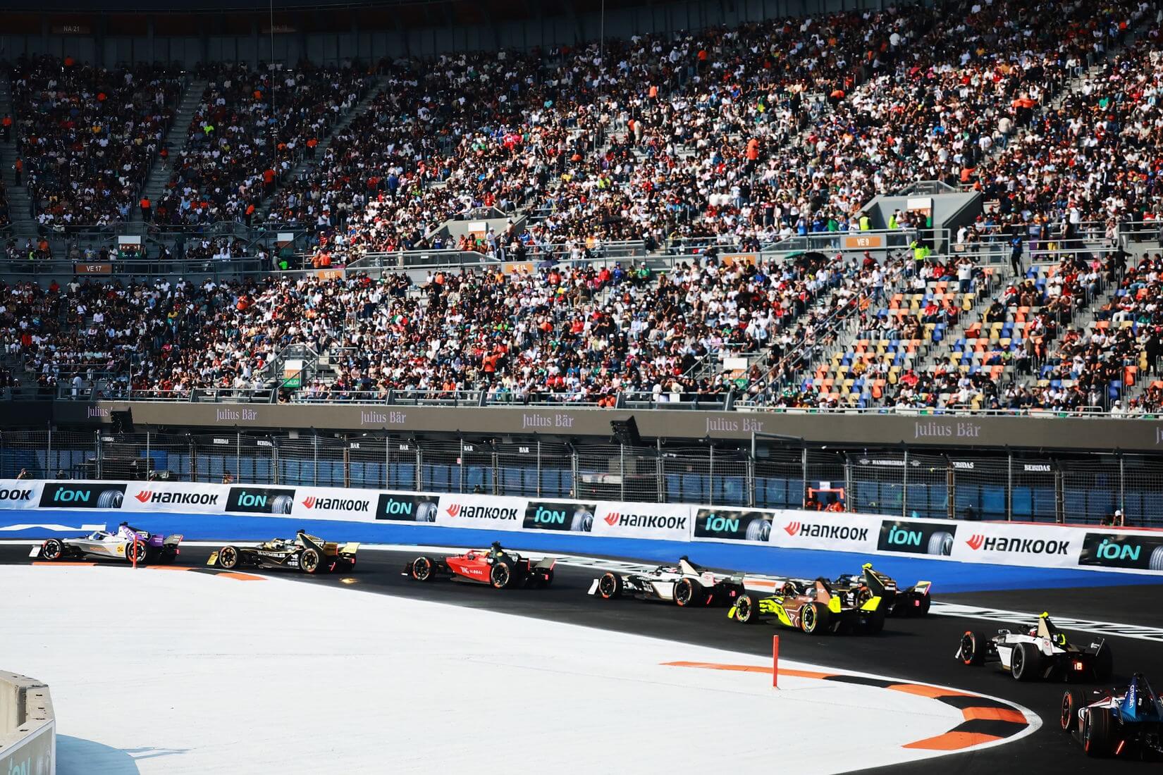 2026-Mexico-City-E-Prix-Foro-Sol-multi-cars