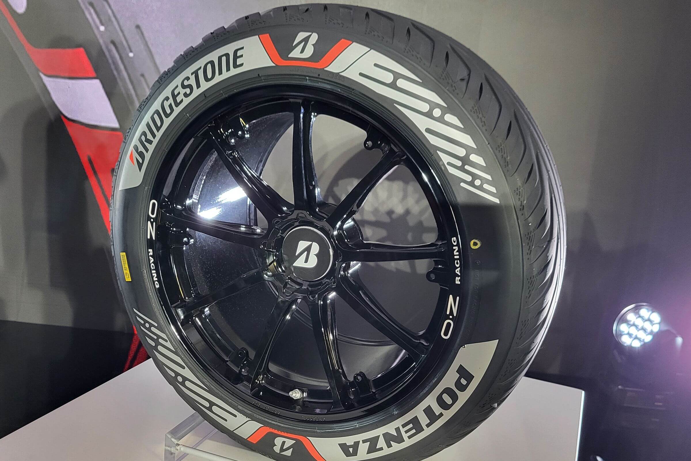 Bridgestone-Tyre-Potenza-Gen4-for-Typhoon-tyre