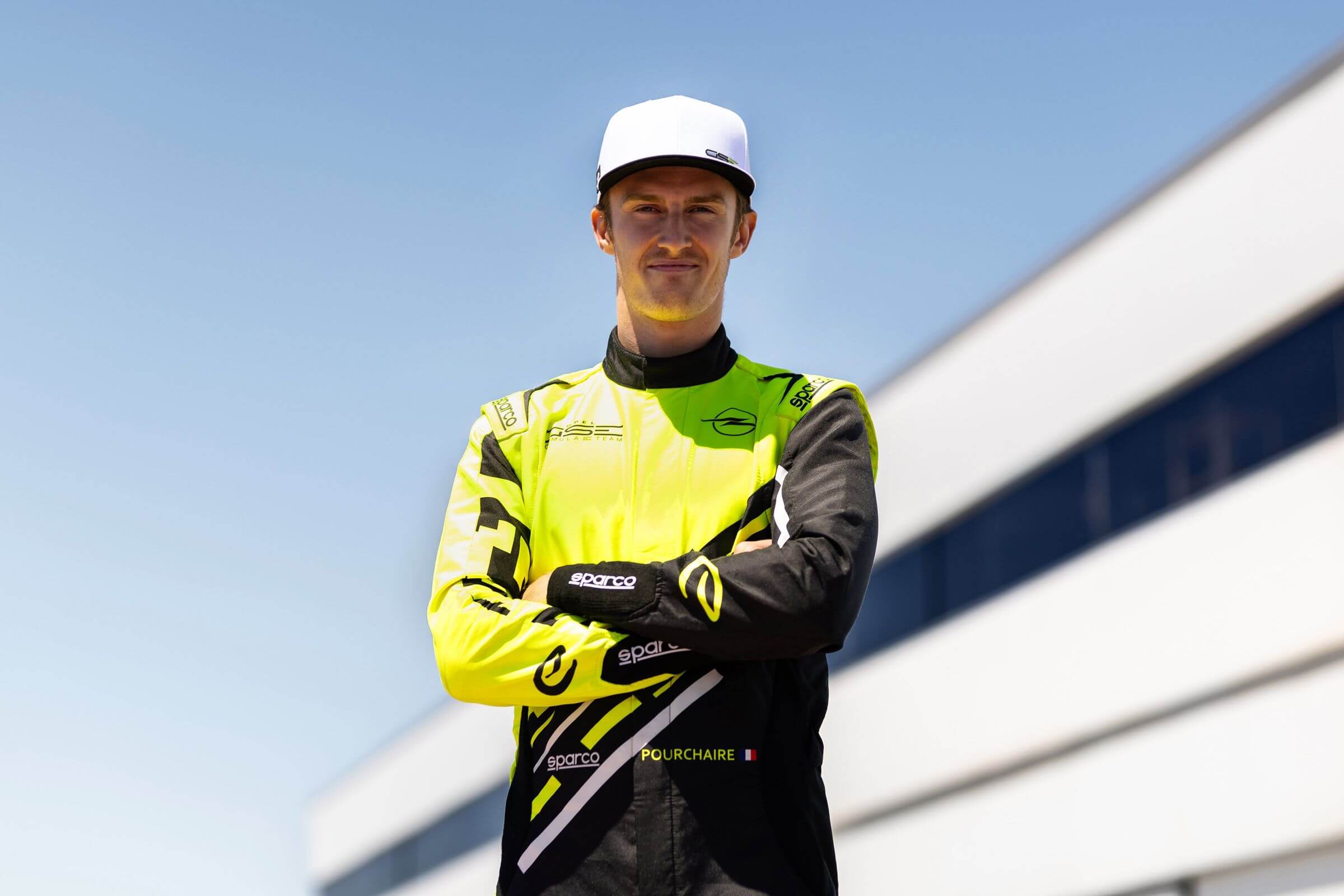 Theo-Pourchaire-Opel-GSE-Formula-E-Team-with-cap