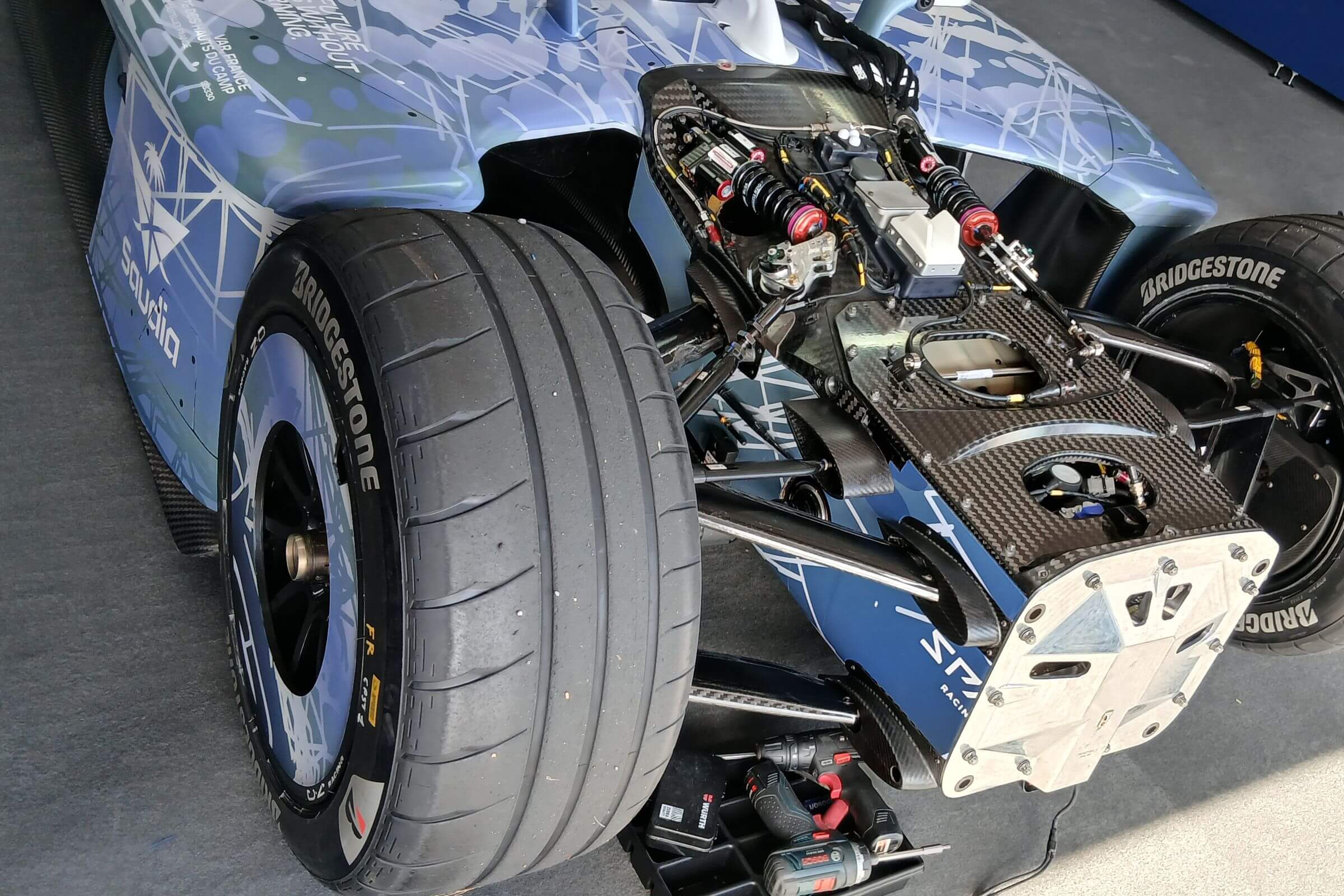 Gen4-car-front-suspension-detail-view
